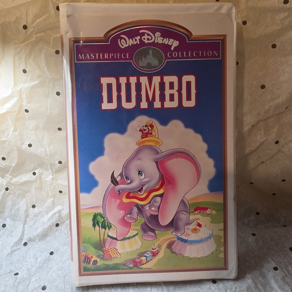 Disney Dumbo VHS Tape Masterpiece Collection‎ Kids Movie Clamshell 024